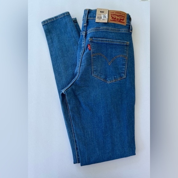 Levi's Women's 720 High Rise Super Skinny Jeans Blue Size W26-L30 NWT - Picture 6 of 6